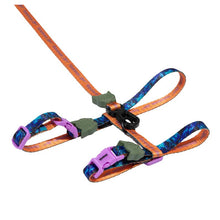 Cargar imagen en el visor de la galería, "Set de arnés y correa para gatos Zee.Cat Reebok Trekk Harness con diseño deportivo ajustable - La Mascotería de Andrea"