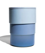 Cargar imagen en el visor de la galería, "Plato para perros de acero inoxidable Zee.Dog Tuff Bowl Soft-Blue color azul pastel antideslizante e higiénico - La Mascotería de Andrea"