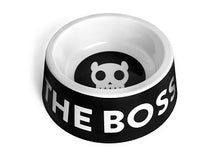 Cargar imagen en el visor de la galería, "Plato para perros pequeños Zee.Dog Bowl The Boss Black talla S con base de goma antideslizante y diseño de calavera negra - La Mascotería de Andrea"
