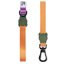 Cargar imagen en el visor de la galería, Correa para perros Zee.Dog Reebok Trekk Dog Leash talla XS con mosquetón de seguridad y diseño deportivo - La Mascotería de Andrea"
