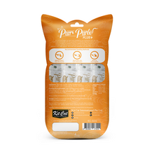 Cargar imagen en el visor de la galería, Kit Cat Purr Puree Plus+ Skin &amp; Coat Chicken: snack funcional para gatos que nutre la piel y promueve un pelaje brillante. Con Omega 3 y 6.
Pack con 4 sticks de 15 g.
