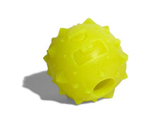 Cargar imagen en el visor de la galería, "Juguete para perro Zee.Dog Rob The Microbe, juguete de caucho natural ultra resistente con rebote irregular y dispensador de premios para masticadores - La Mascotería de Andrea" 

