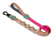 Cargar imagen en el visor de la galería, "Correa para perros con amortiguador Zee.Dog Ruff Leash Yucca talla L color verde menta de alta resistencia - La Mascotería de Andrea" 
